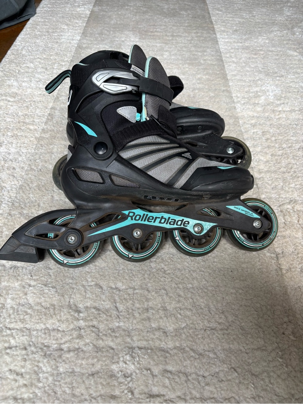 Women’s Adjustable Inline Skates - Black & Teal